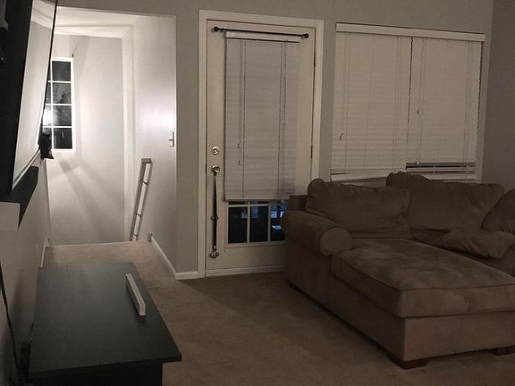 4th image of 2421 Silverstone Dr