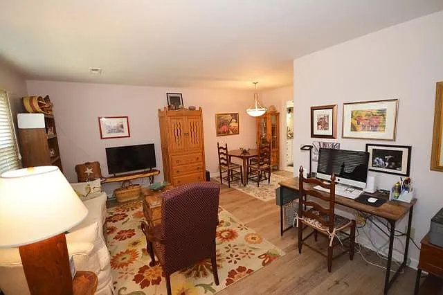 1 bed, 649 sqft, $1,200 — Photo 1