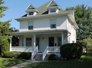 813 W Oak St, Mitchell, IN 47446