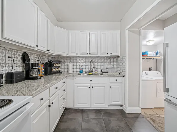 619 W Sunset Ave, Pensacola, FL 32507