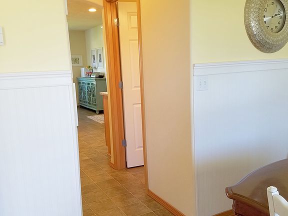 4th image of 18217 E 11th Ave