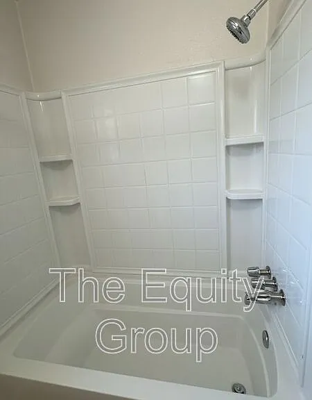 1325 S Crowe St — Photo 11