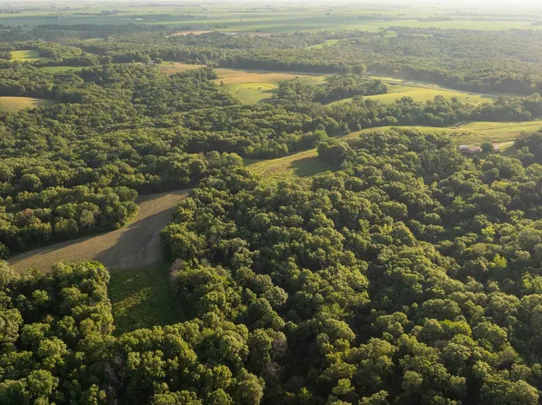 0 63rd Ave, Eldon, IA 52554