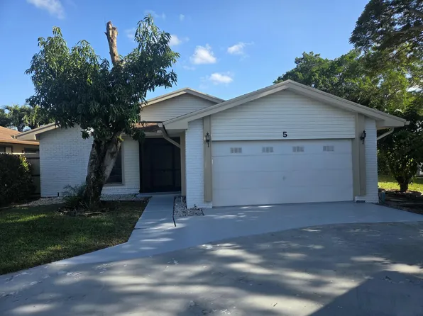 5 Fenwick Place, Boynton Beach, FL 33426