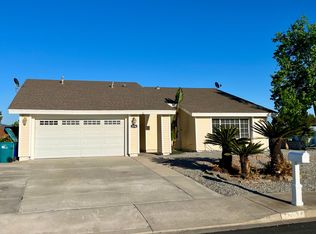 1594 Boulder Creek Rd, Oceanside, CA 92056