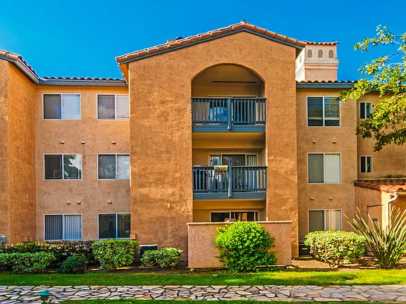 4th image of 7130 Shoreline Dr #1102