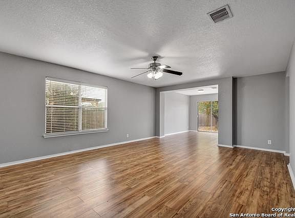 4th image of 7607 Cortland Oak