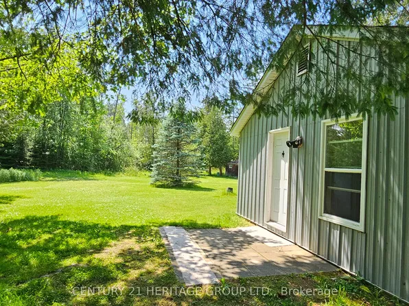 619 Queensville Side Rd W #1, East Gwillimbury, ON L9N 1N7