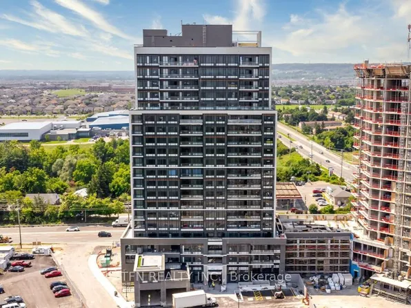 8010 Derry Rd #1306, Milton, ON L9T 2N2