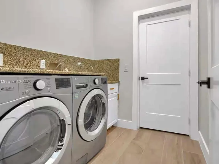 3409 Diane Dr — Photo 12