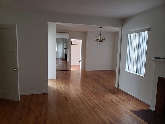 3rd image of 1901 Stoner Ave