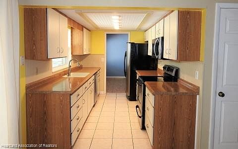 4th image of 1309 Indian Dr
