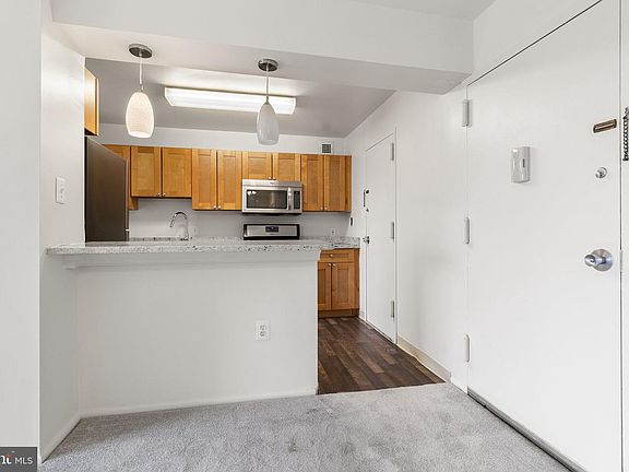 4th image of 1111 University Blvd W APT 511-A