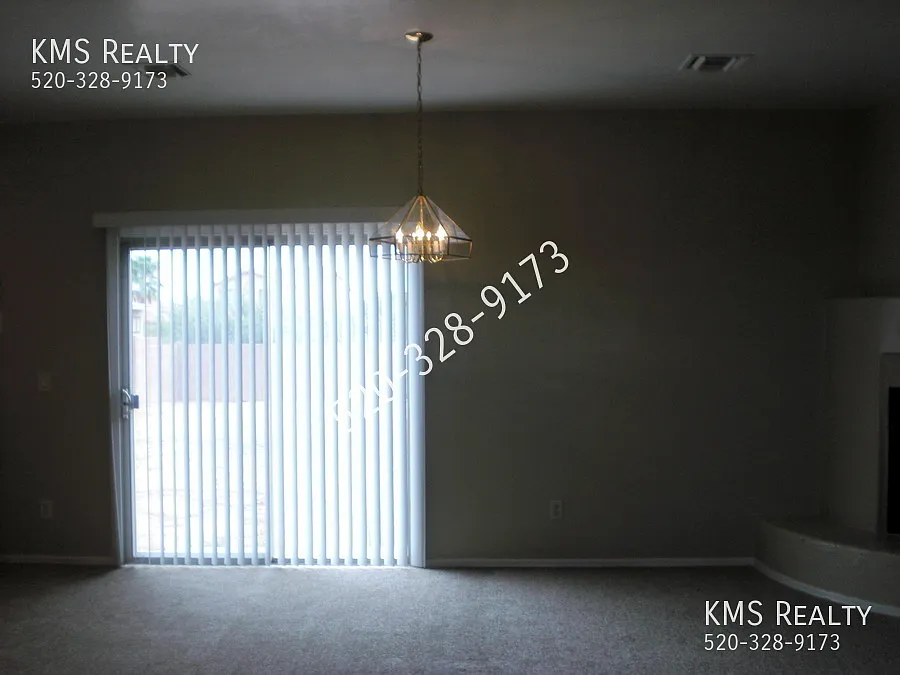 3 Bedroom 2 Bath - Owner/Agent — Photo 2