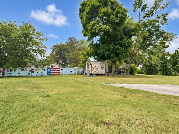 106 & 108 Martin St, Cave City, KY 42127