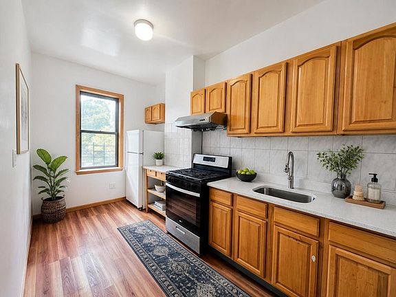 2nd image of 8812 86th St Floor 2
