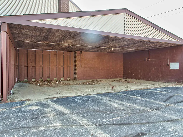 2110 Laporte Ave — Photo 21