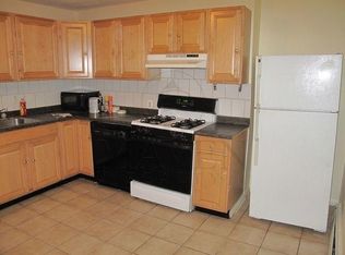 53 Hampshire St #1, Cambridge, MA 02139