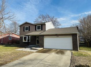 2110 Barritt St, Lansing, MI 48912