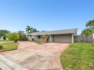 10213 112th Way N, Seminole, FL 33778