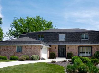 412 W Collingwood Cir, Peoria, IL 61614