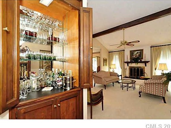 5th image of 5034 Sunningdale Ct