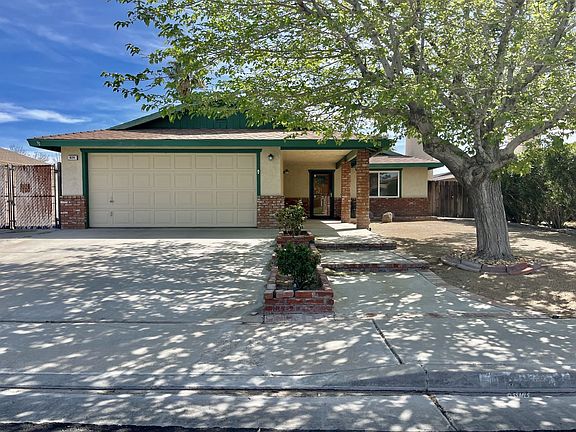 2nd image of 624 Sherwood Ct
