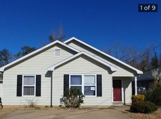 32 Ryan Loop, Phenix City, AL 36869
