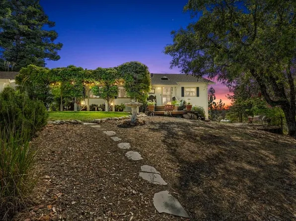 21440 Meadow Oaks Ln, Colfax, CA 95713