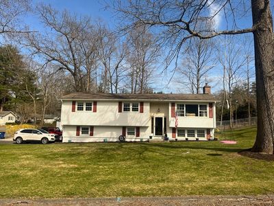 33 Westview Ter, Easthampton, MA, 01027