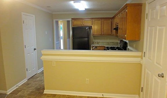 3rd image of 2470 Fort Daniels Dr