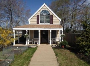 301 Mattakeesett St, Pembroke, MA 02359