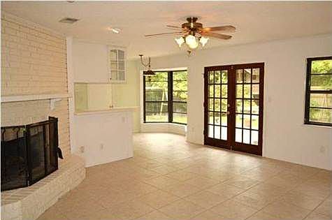 4th image of 4535 Baywoods Ct