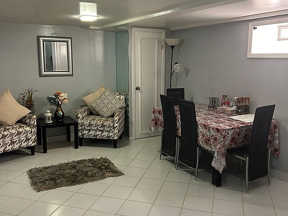 3rd image of 8421 N Olcott Ave