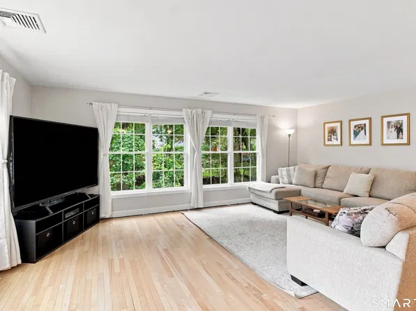 74 Perry Street #183, Putnam, CT 06260