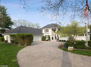 600 Grand Oaks Dr, West Des Moines, IA 50265