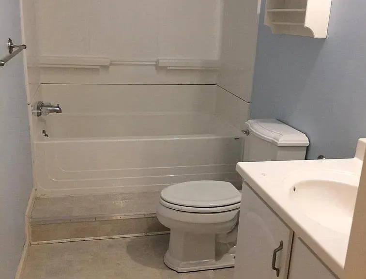 4055 Carrick Ct — Photo 10
