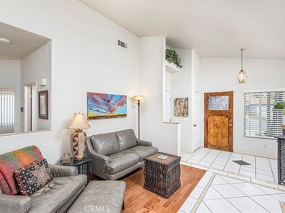 5th image of 40034 Notting Hill Rd