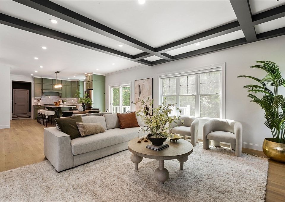 1st image of 2 Cooper Ln