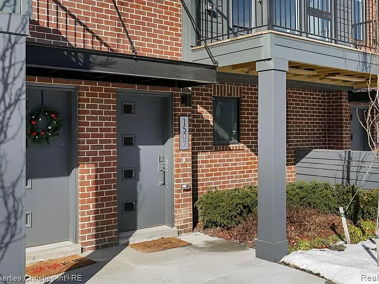 1507 W Fisher — Photo 4