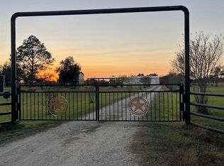 16508 Wilber Rd, Hamshire, TX 77622