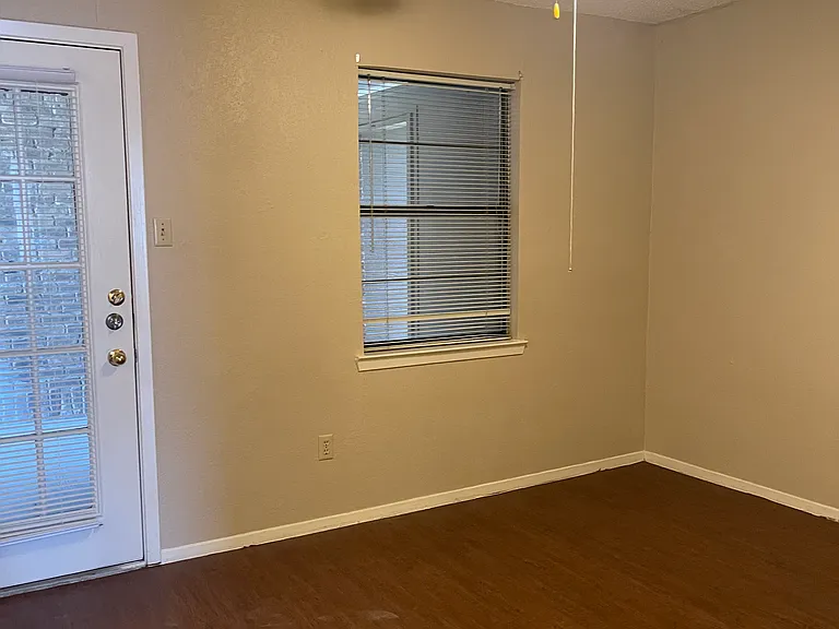 1226 Baylor Ave #121 — Photo 8