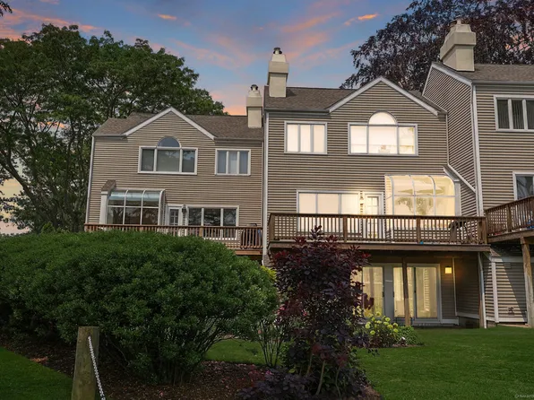 73 Harbour View Place #73, Stratford, CT 06615