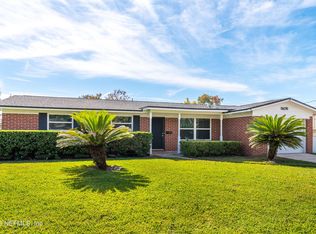 5676 FLAGSTAFF Road, Jacksonville, FL 32207