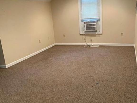 5th image of 5815 Corby St Floor 2