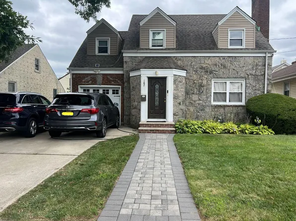 182 Long Beach Road, Hempstead, NY 11550