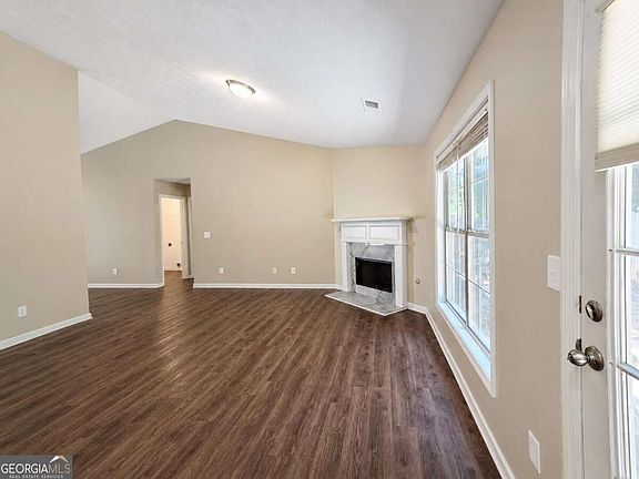5th image of 3418 Washington Commons Ave NW