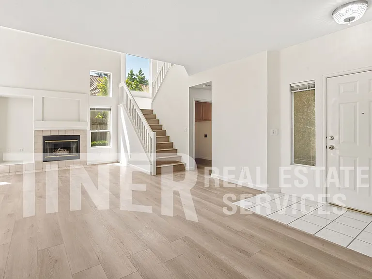 6931 Romanzo Way — Photo 2