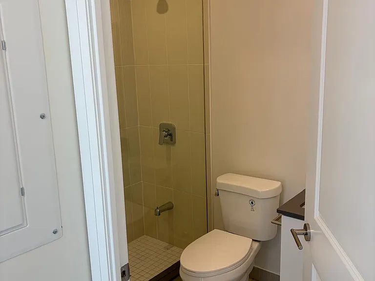 3270 Sheppard Ave E #1124 — Photo 10