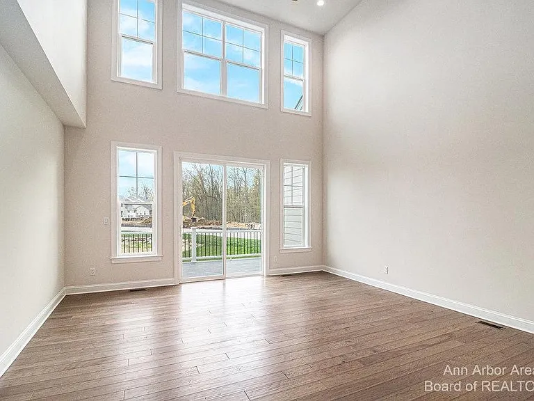 3343 Roseford Blvd — Photo 9